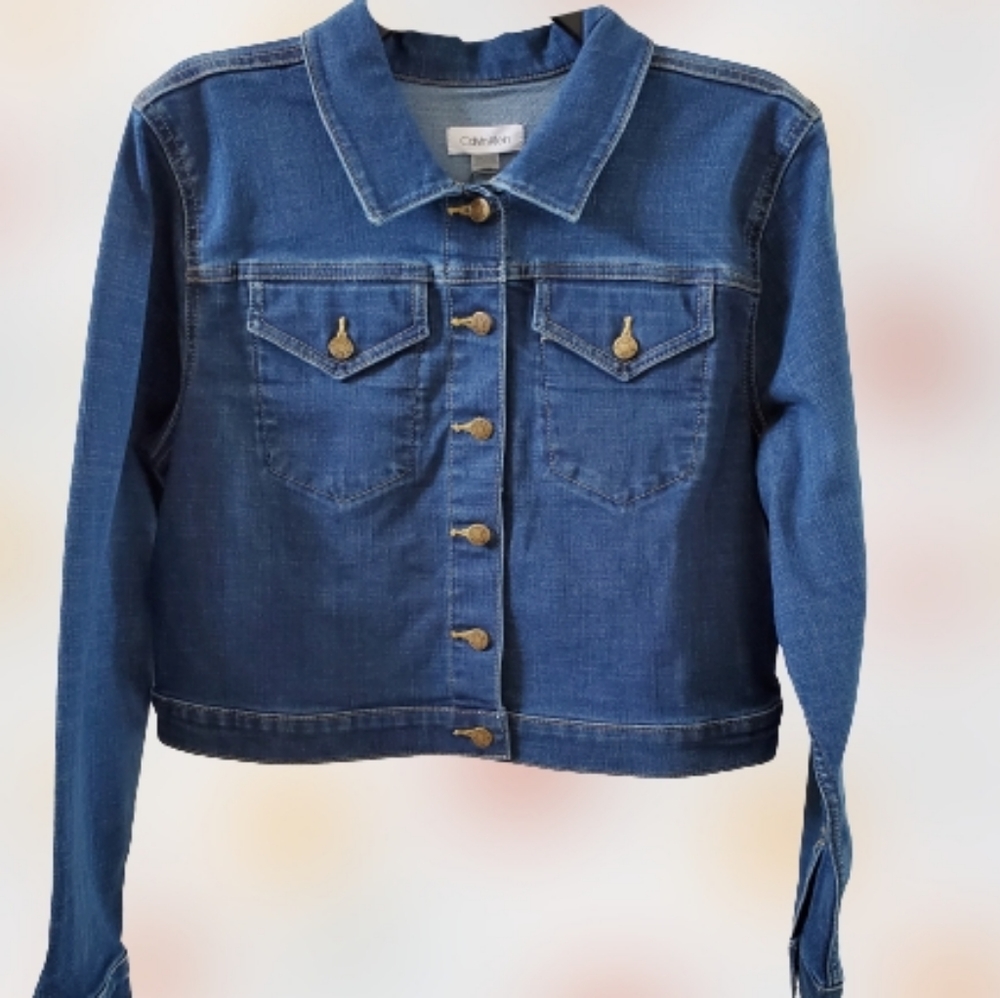 Calvin Klein crop button down jean jacket, medium, blue